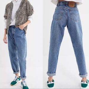 Levi’s VINTAGE 550 Relaxed Fit Jeans